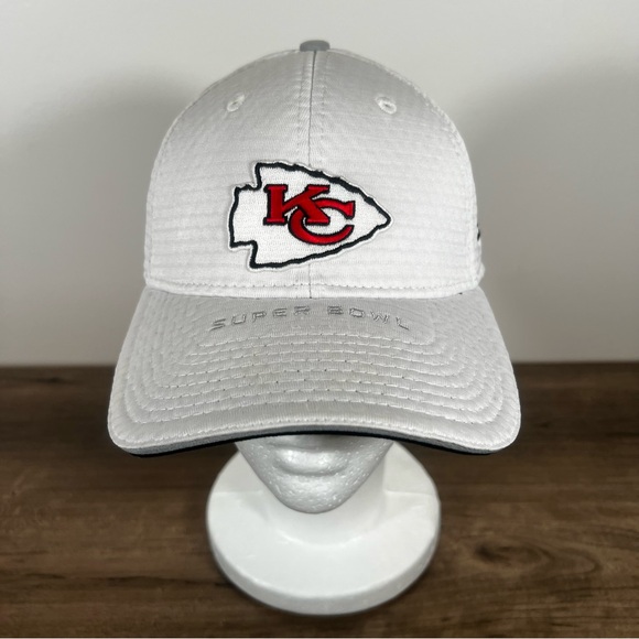 New Era Kansas City Chiefs Superbowl LIIV 9Forty Hat #1296 - Picture 1 of 9
